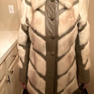Vintage gorgeous luxury Chevron style white mink fur and glove leather coat